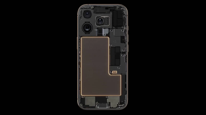 邛崃苹果手机维修分享iPhone 16 Pro 系列屏幕更大，搭载 A18 Pro 芯片 